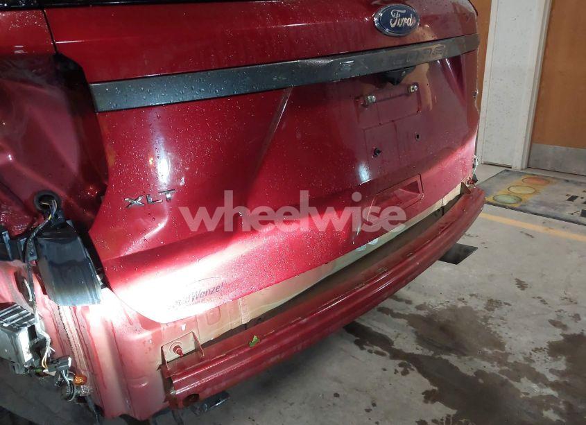 Photo 18 of 2017 Ford Explorer XLT (VIN 1FM5K8D82HGC15652)