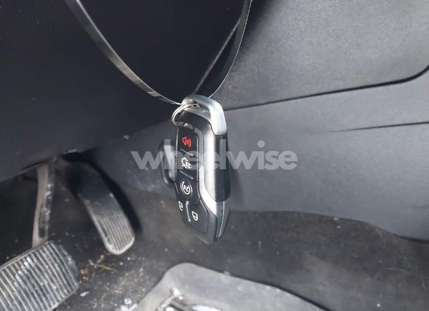 Photo 11 of 2017 Ford Explorer XLT (VIN 1FM5K8D82HGC98502)