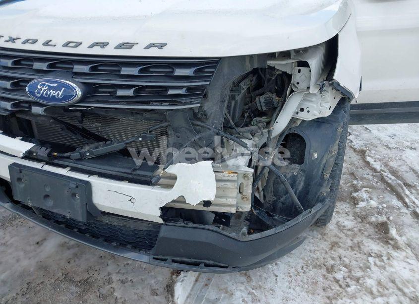 Photo 6 of 2017 Ford Explorer XLT (VIN 1FM5K8D82HGC98502)