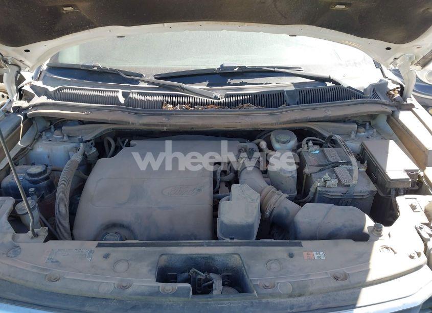 Photo 10 of 2017 Ford Explorer XLT (VIN 1FM5K8D82HGD14455)