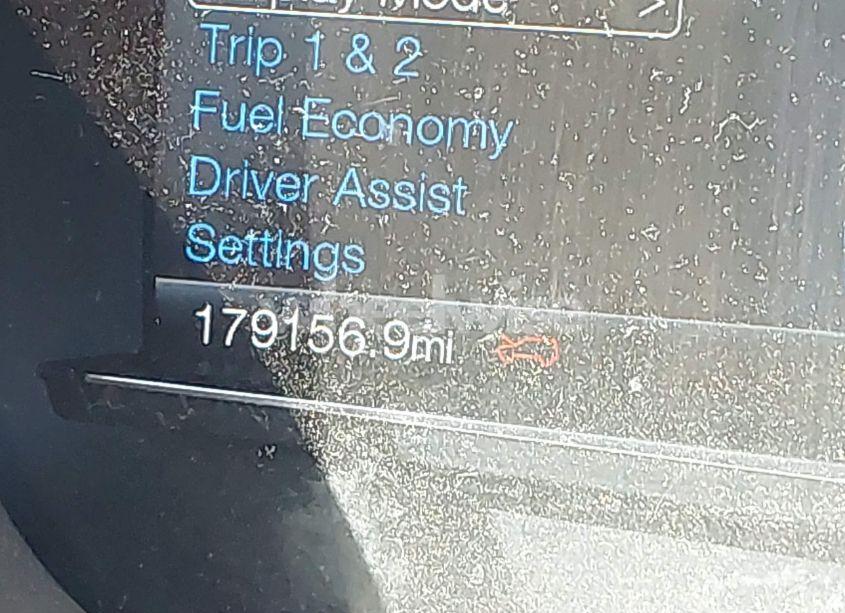 Photo 15 of 2017 Ford Explorer XLT (VIN 1FM5K8D82HGD14455)