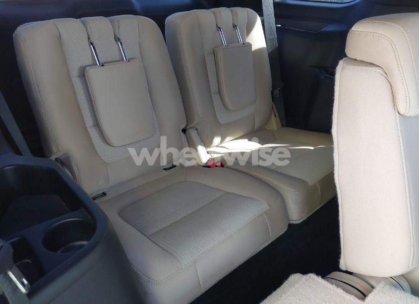 Photo 17 of 2017 Ford Explorer XLT (VIN 1FM5K8D82HGD44541)