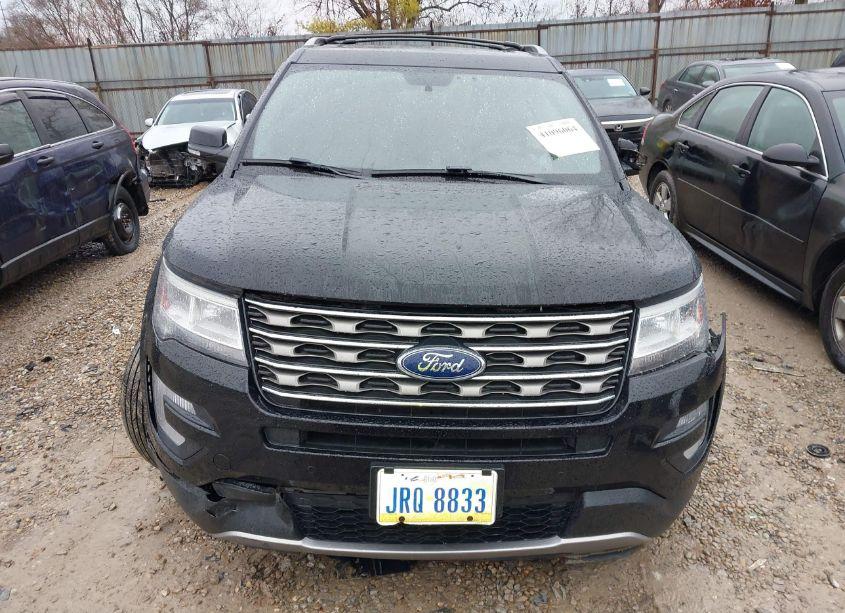 Photo 13 of 2017 Ford Explorer XLT (VIN 1FM5K8D82HGD83064)