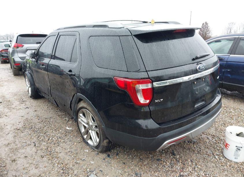 Photo 15 of 2017 Ford Explorer XLT (VIN 1FM5K8D82HGD83064)