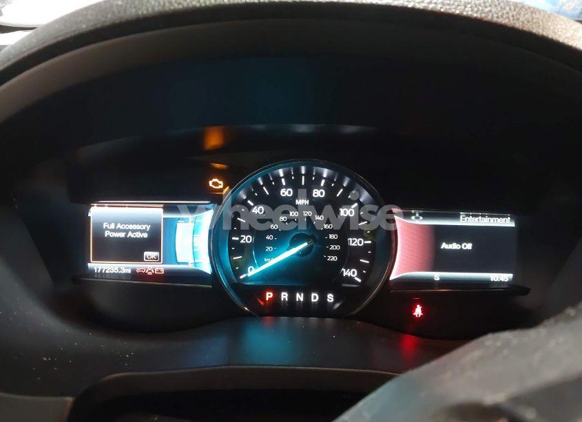 Photo 7 of 2017 Ford Explorer XLT (VIN 1FM5K8D82HGD99443)