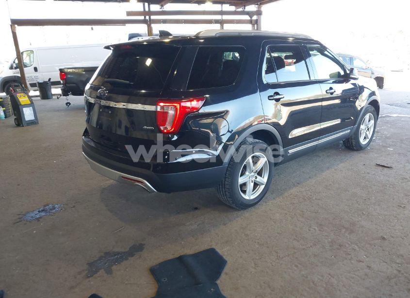 Photo 4 of 2017 Ford Explorer XLT (VIN 1FM5K8D82HGE17391)