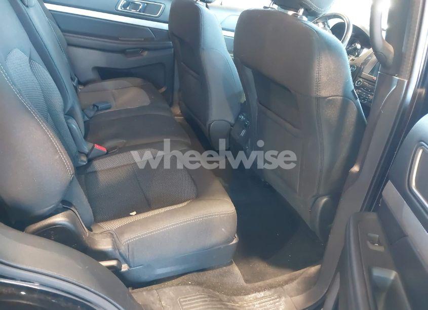 Photo 8 of 2017 Ford Explorer XLT (VIN 1FM5K8D82HGE17391)