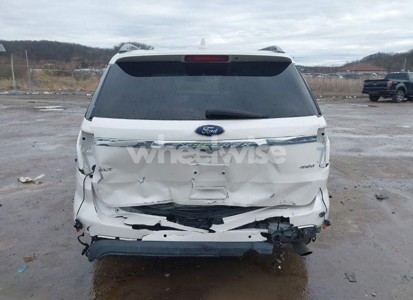 Photo 17 of 2017 Ford Explorer XLT (VIN 1FM5K8D82HGE31579)