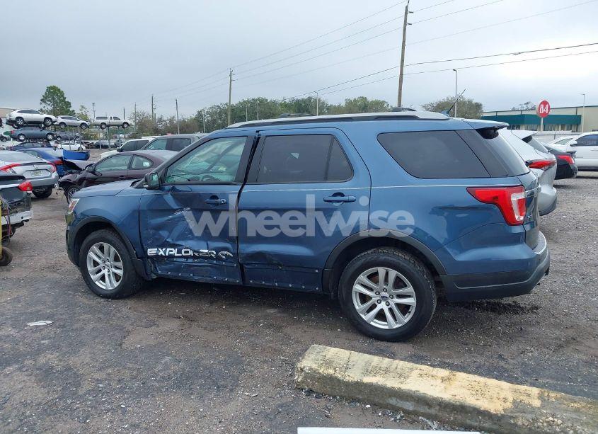 Photo 14 of 2018 Ford Explorer XLT (VIN 1FM5K8D82JGA01444)