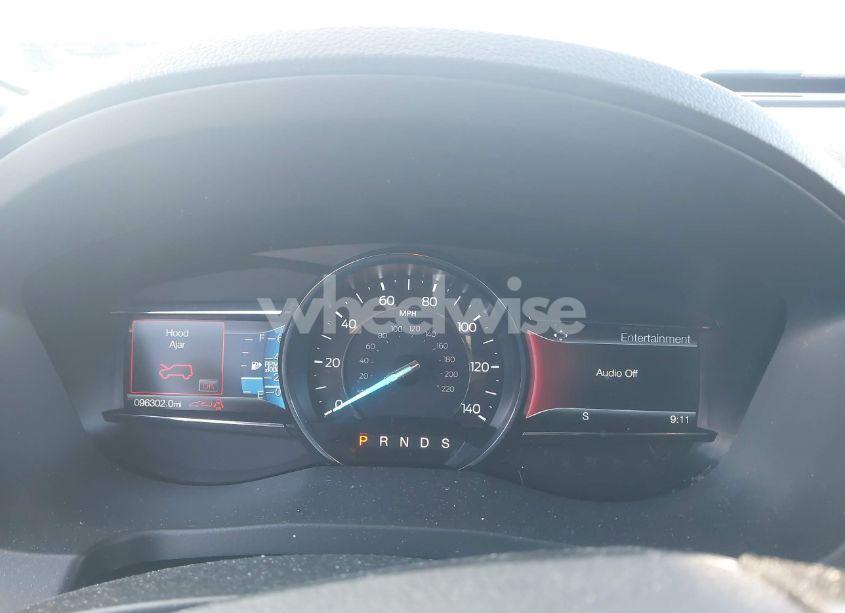 Photo 7 of 2018 Ford Explorer XLT (VIN 1FM5K8D82JGA75477)