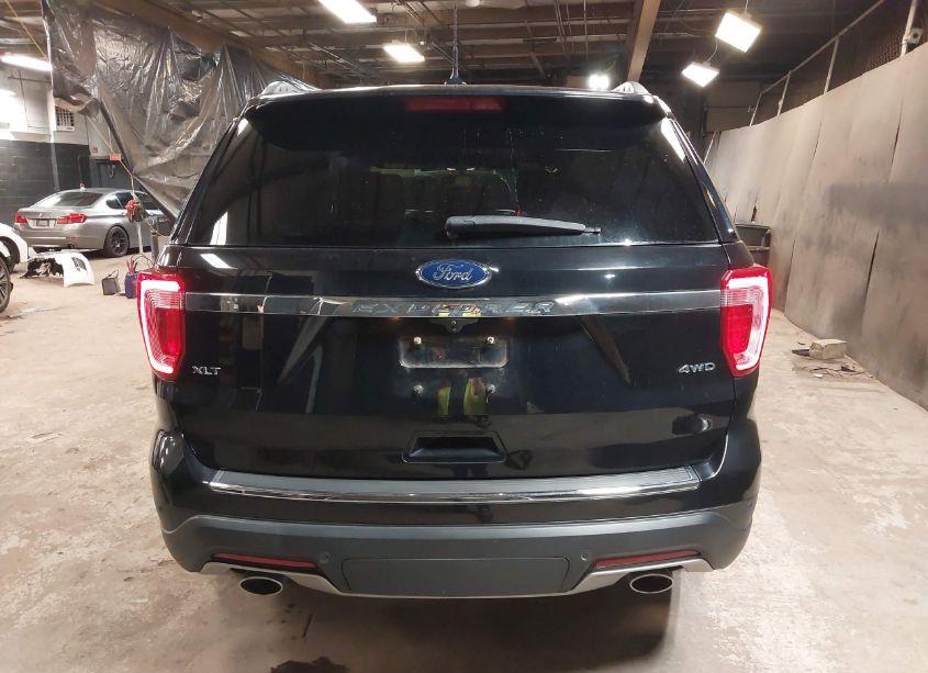 Photo 17 of 2018 Ford Explorer XLT (VIN 1FM5K8D82JGB02127)