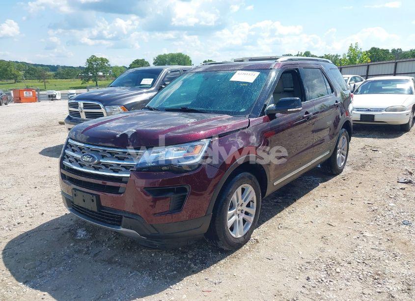 Photo 2 of 2018 Ford Explorer XLT (VIN 1FM5K8D82JGB65275)