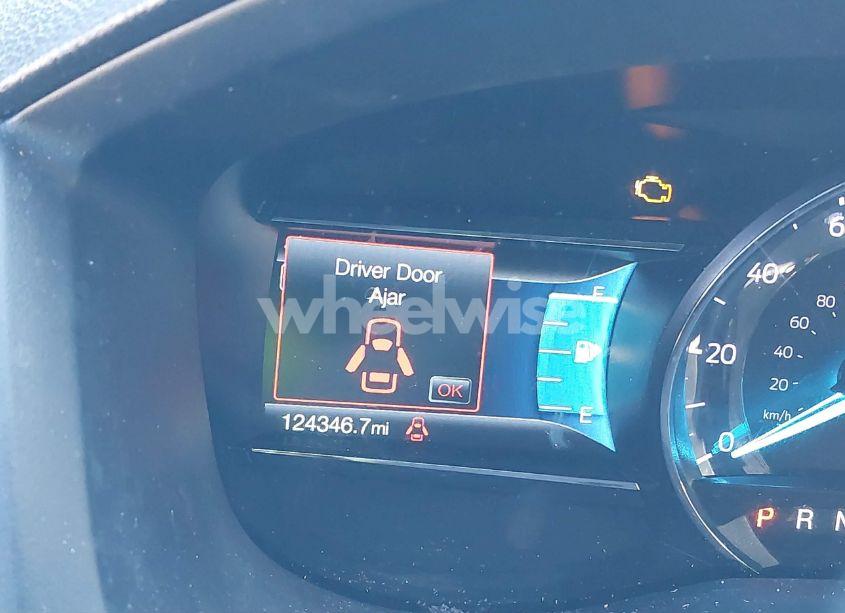 Photo 16 of 2018 Ford Explorer XLT (VIN 1FM5K8D82JGC21814)