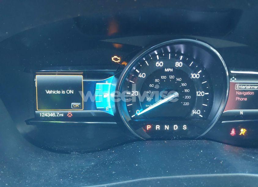 Photo 7 of 2018 Ford Explorer XLT (VIN 1FM5K8D82JGC21814)