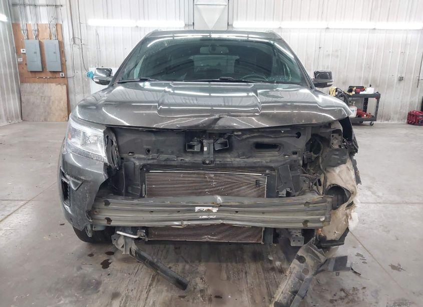 Photo 13 of 2018 Ford Explorer XLT (VIN 1FM5K8D82JGC71919)