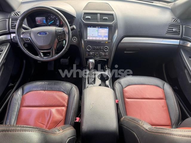 Photo 7 of 2019 FORD EXPLORER XLT (VIN 1FM5K8D82KGA01686)