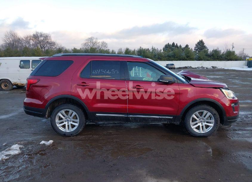 Photo 13 of 2019 Ford Explorer XLT (VIN 1FM5K8D82KGA38866)