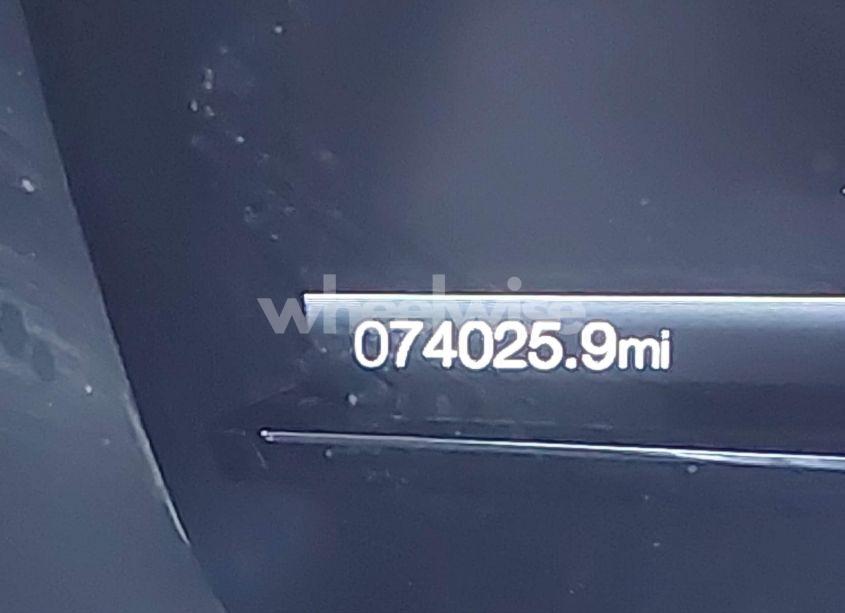 Photo 15 of 2019 Ford Explorer XLT (VIN 1FM5K8D82KGA38866)