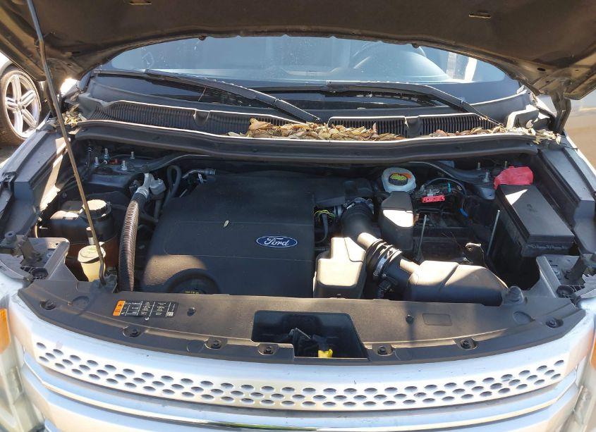 Photo 10 of 2013 Ford Explorer XLT (VIN 1FM5K8D83DGA08083)