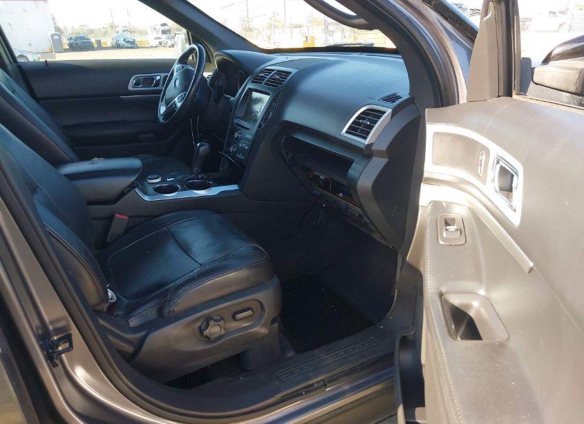 Photo 5 of 2013 Ford Explorer XLT (VIN 1FM5K8D83DGA08083)