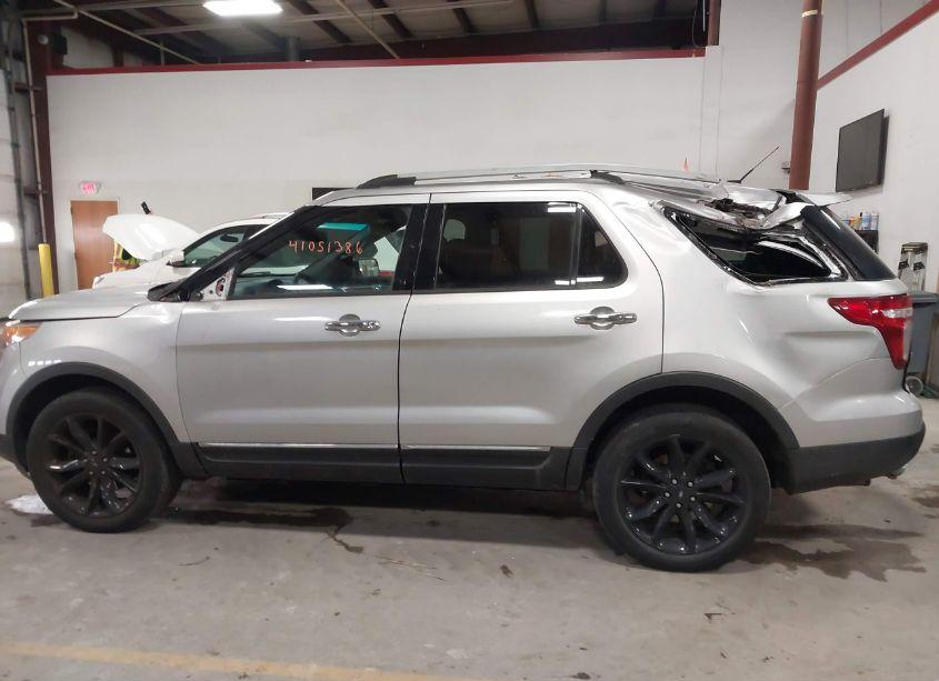 Photo 14 of 2013 Ford Explorer XLT (VIN 1FM5K8D83DGB16669)