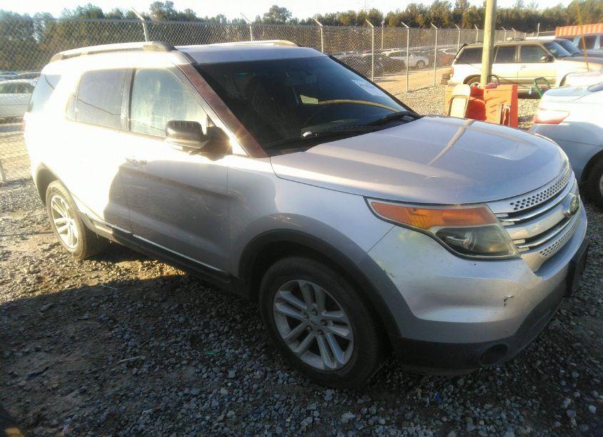 2013 Ford Explorer XLT (VIN 1FM5K8D83DGC20207) main photo