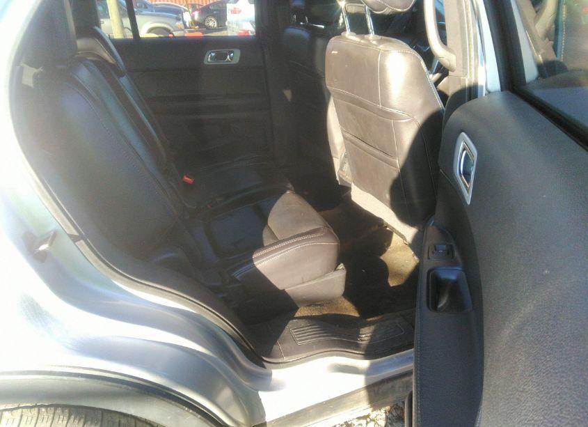 Photo 8 of 2013 Ford Explorer XLT (VIN 1FM5K8D83DGC20207)