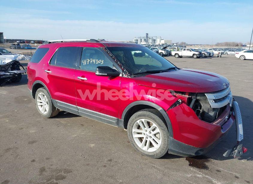 2013 Ford Explorer XLT (VIN 1FM5K8D83DGC52719) main photo