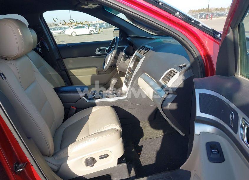 Photo 5 of 2013 Ford Explorer XLT (VIN 1FM5K8D83DGC52719)