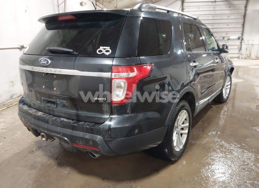 Photo 4 of 2014 Ford Explorer (VIN 1FM5K8D83EGB02157)