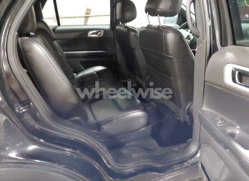 Photo 8 of 2014 Ford Explorer (VIN 1FM5K8D83EGB02157)