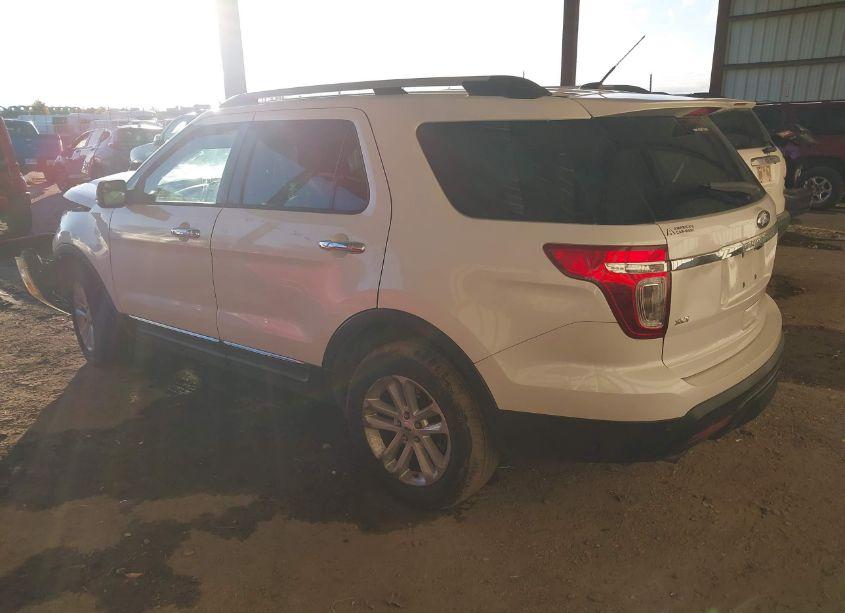 Photo 3 of 2014 Ford Explorer XLT (VIN 1FM5K8D83EGB33814)
