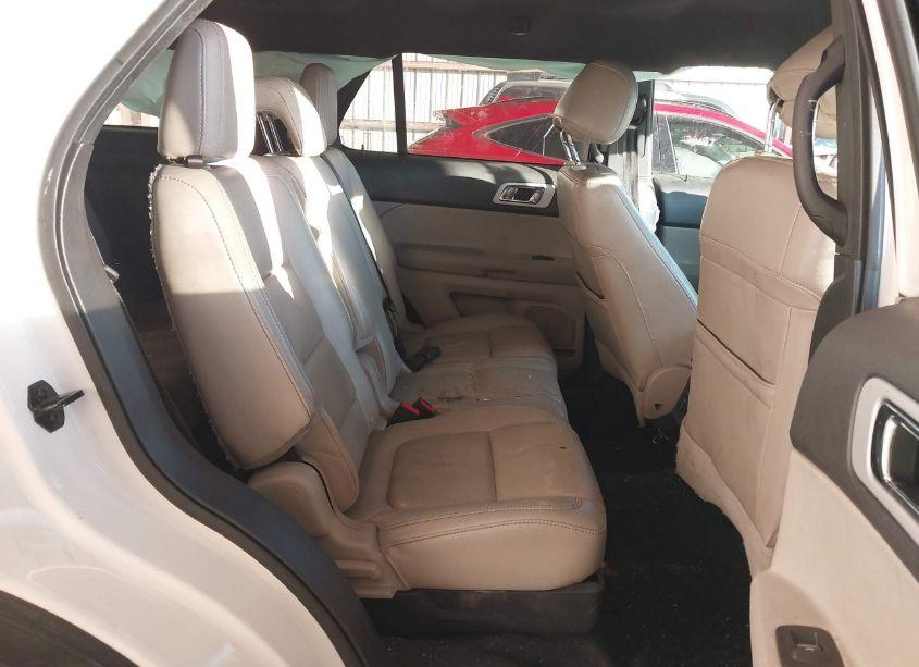 Photo 8 of 2014 Ford Explorer XLT (VIN 1FM5K8D83EGB33814)