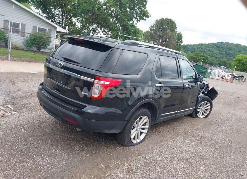 Photo 4 of 2014 Ford Explorer XLT (VIN 1FM5K8D83EGC33783)