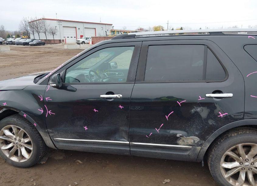 Photo 14 of 2014 Ford Explorer XLT (VIN 1FM5K8D83EGC46274)