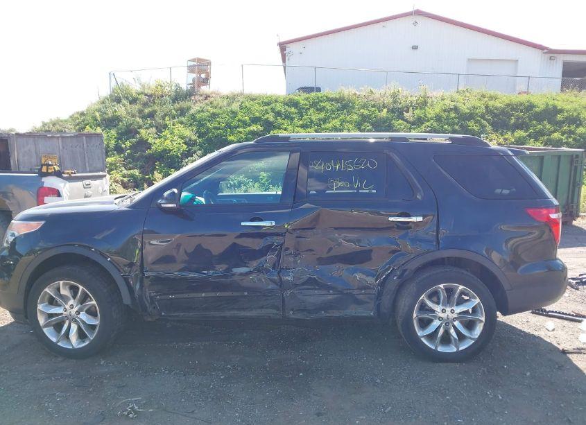 Photo 14 of 2015 Ford Explorer XLT (VIN 1FM5K8D83FGA08006)