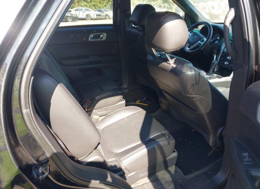 Photo 8 of 2015 Ford Explorer XLT (VIN 1FM5K8D83FGA08006)