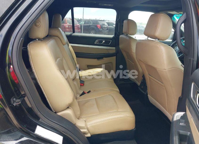 Photo 8 of 2016 Ford Explorer XLT (VIN 1FM5K8D83GGA47941)