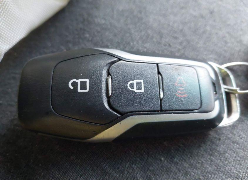 Photo 11 of 2016 Ford Explorer XLT (VIN 1FM5K8D83GGA81863)