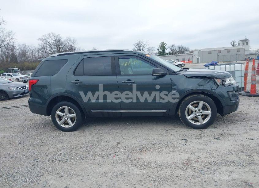 Photo 13 of 2016 Ford Explorer XLT (VIN 1FM5K8D83GGA92748)