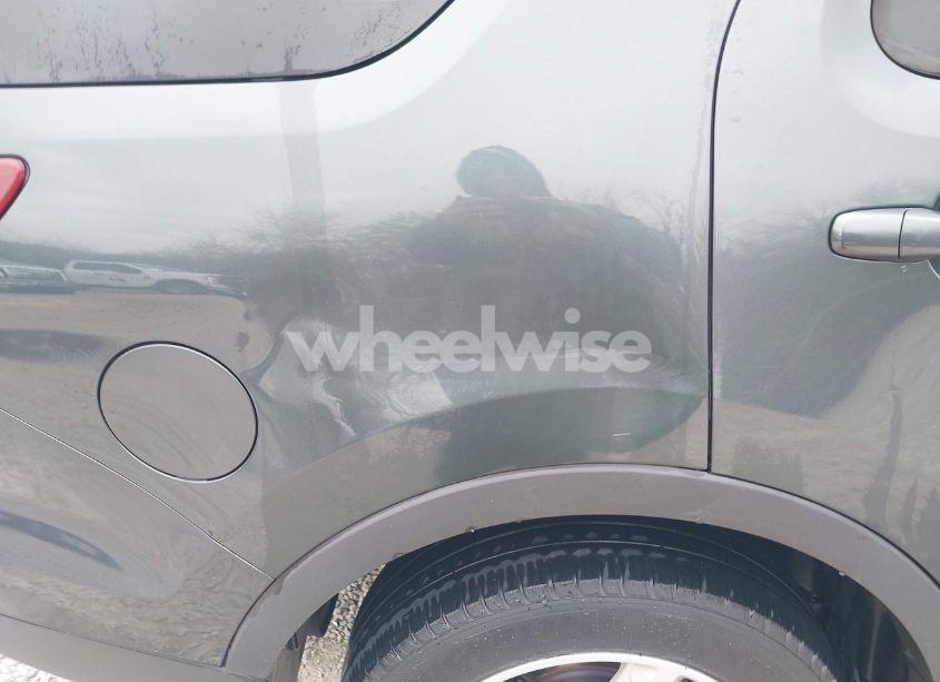 Photo 18 of 2016 Ford Explorer XLT (VIN 1FM5K8D83GGA92748)