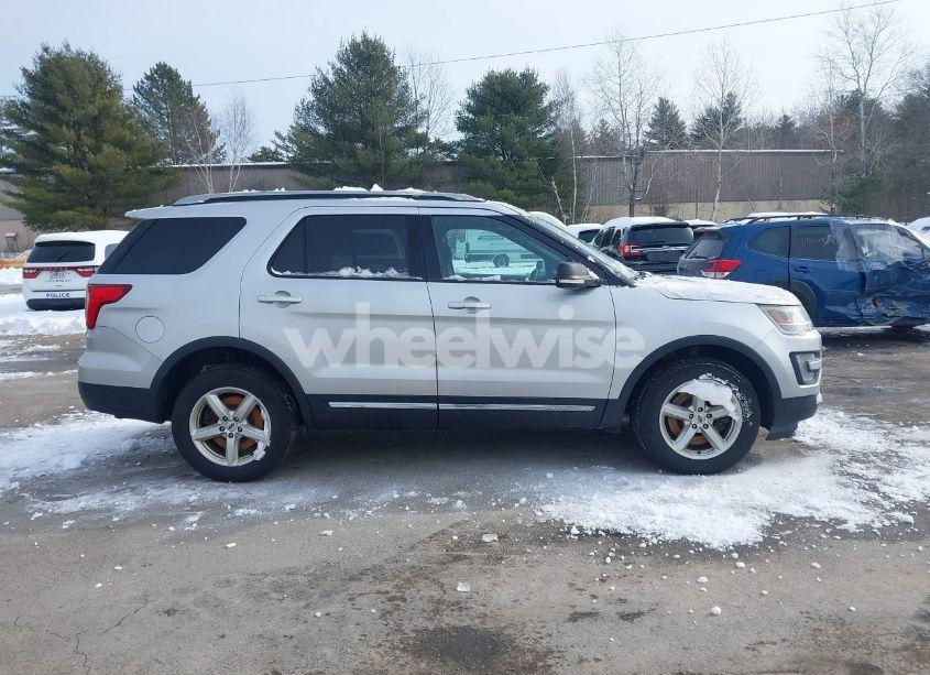 Photo 13 of 2016 Ford Explorer XLT (VIN 1FM5K8D83GGB69084)