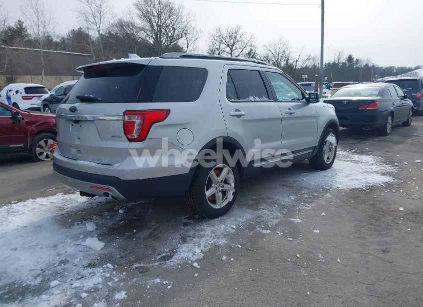 Photo 4 of 2016 Ford Explorer XLT (VIN 1FM5K8D83GGB69084)