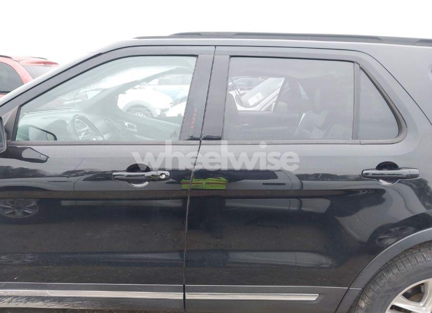 Photo 14 of 2016 Ford Explorer XLT (VIN 1FM5K8D83GGB92820)