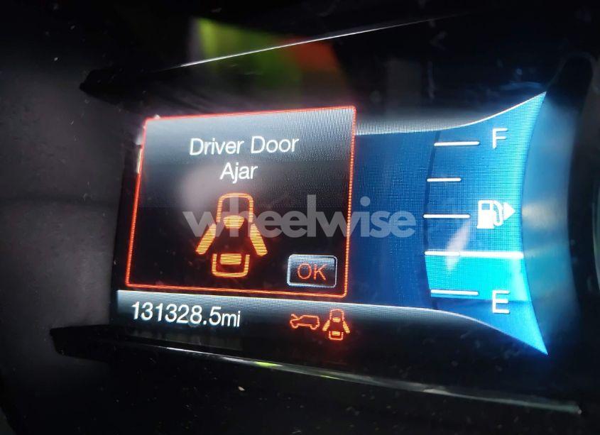 Photo 15 of 2016 Ford Explorer XLT (VIN 1FM5K8D83GGB92820)