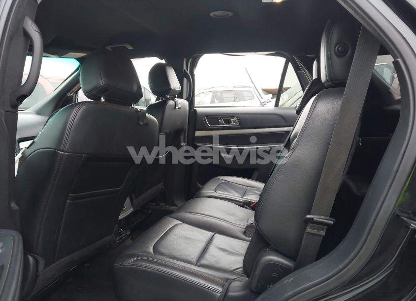 Photo 8 of 2016 Ford Explorer XLT (VIN 1FM5K8D83GGB92820)