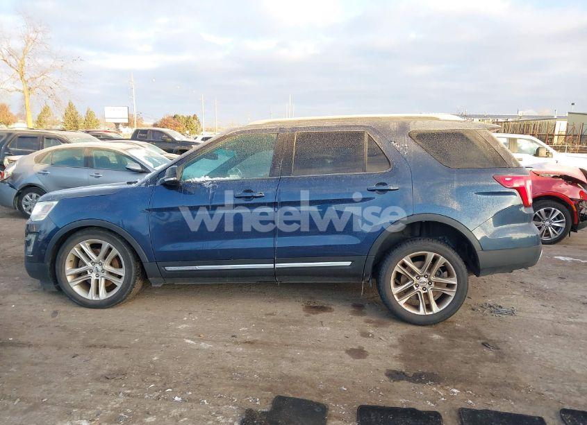 Photo 13 of 2016 Ford Explorer XLT (VIN 1FM5K8D83GGC32376)