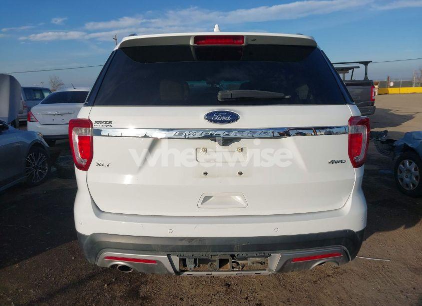 Photo 17 of 2016 Ford Explorer XLT (VIN 1FM5K8D83GGC34838)