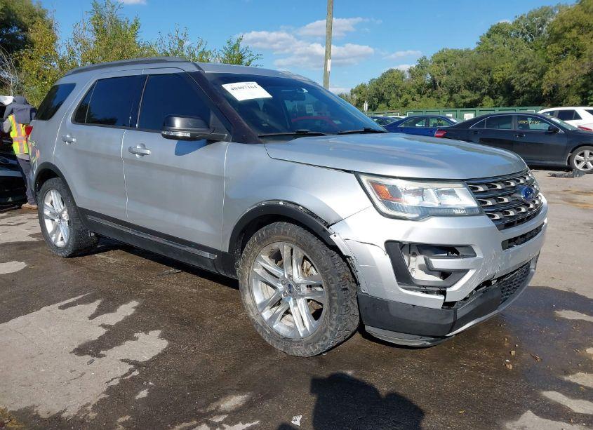 2016 Ford Explorer XLT (VIN 1FM5K8D83GGC37321) main photo