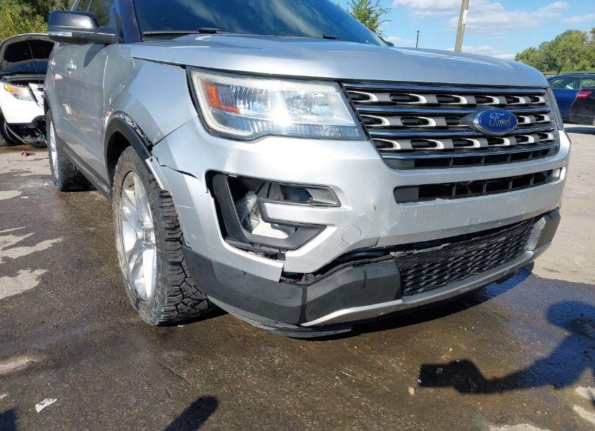 Photo 6 of 2016 Ford Explorer XLT (VIN 1FM5K8D83GGC37321)